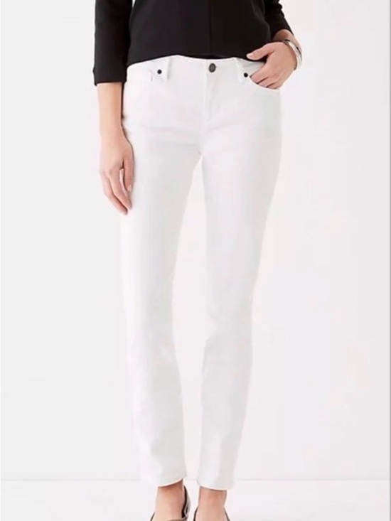 J. Jill Denim - J. Jill authentic fit Slim Ankle Sz 10p in white; minimal, classic, effortless